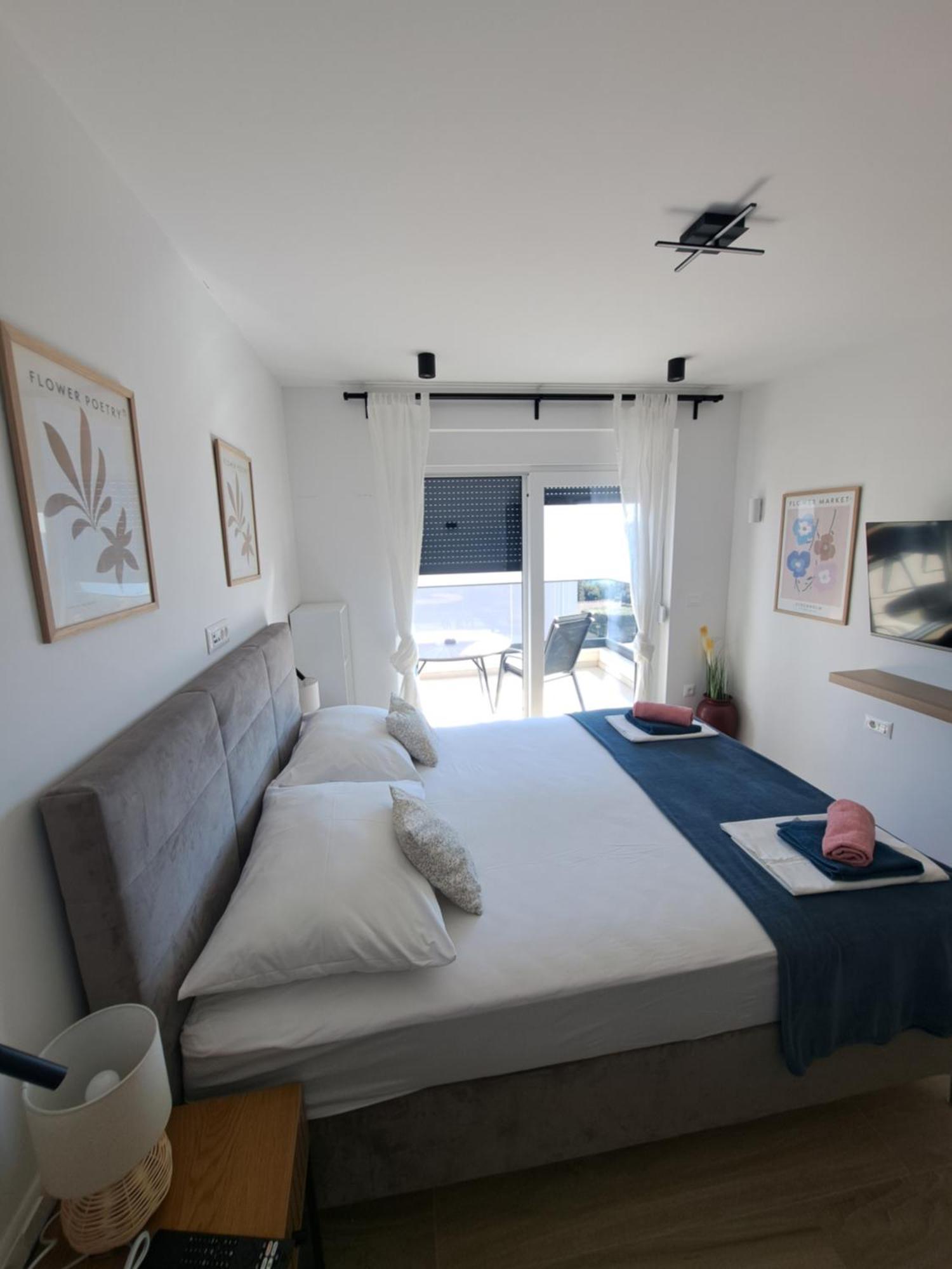 Apartments Mirko Petrcane Buitenkant foto
